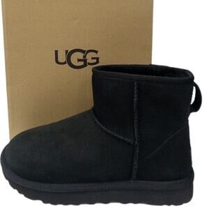 Authentic Ugg Classic Mini II Boots Black Women's Size 7 or 8